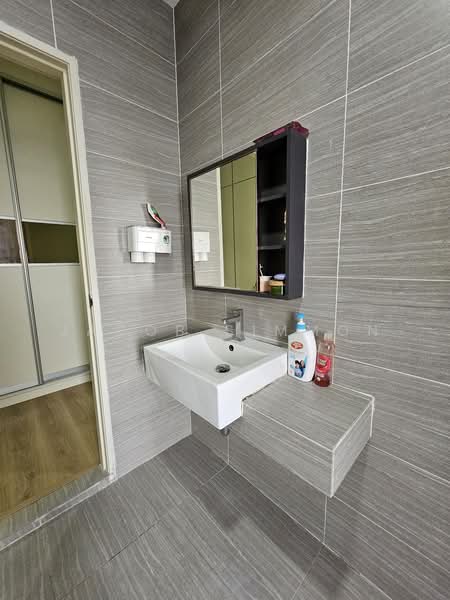 2-storey Terraced House for Rent in Dengkil (Selangor) - Jacob Simmon - Bathroom - PropertyGuru.com.my