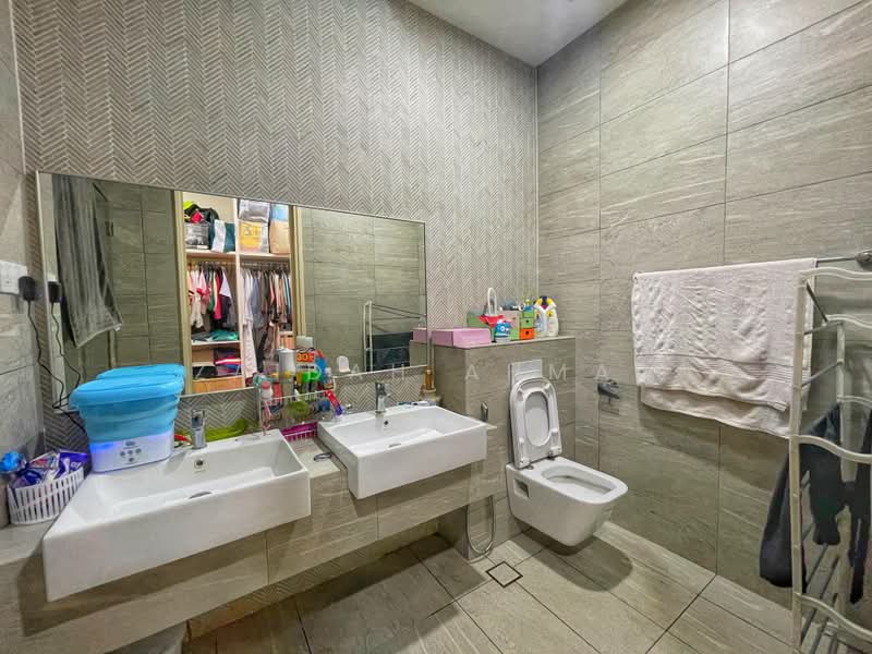 Rumah Teres untuk Dijual di Cyberjaya (Selangor) - Zaidah Ahmad - Bathroom - PropertyGuru.com.my