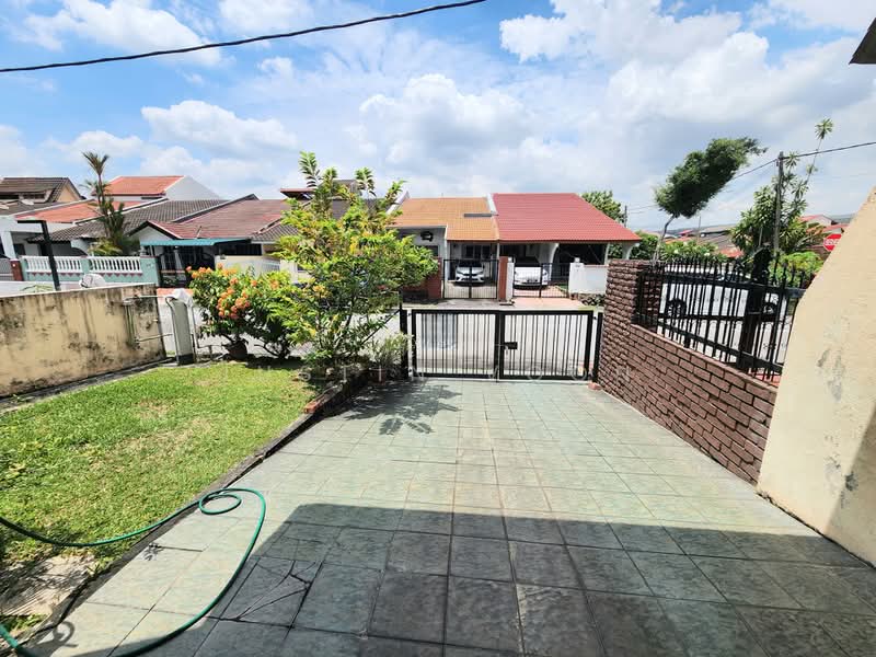 Rumah Teres 1 Tingkat untuk Dijual di Taman Tun Dr Ismail (Kuala Lumpur) - Justin Voon - Exterior - PropertyGuru.com.my