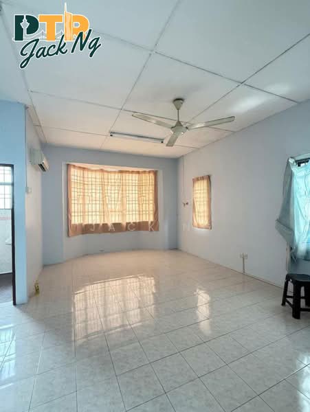 Rumah Teres 2 Tingkat untuk Disewa di Taman Kota Permai (Bukit Mertajam) - Jack Ng - Living Room - PropertyGuru.com.my