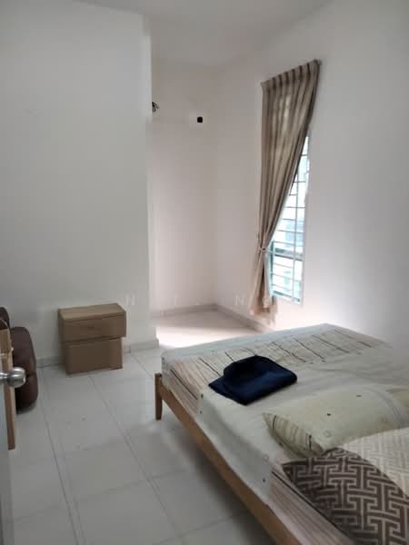 Semi-Detached House for Rent in Bandar Saujana Putra (Tanjong Duabelas) - N.T. Ng - Bedroom - PropertyGuru.com.my