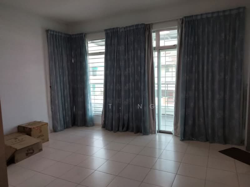 Semi-Detached House for Rent in Bandar Saujana Putra (Tanjong Duabelas) - N.T. Ng - Living Room - PropertyGuru.com.my