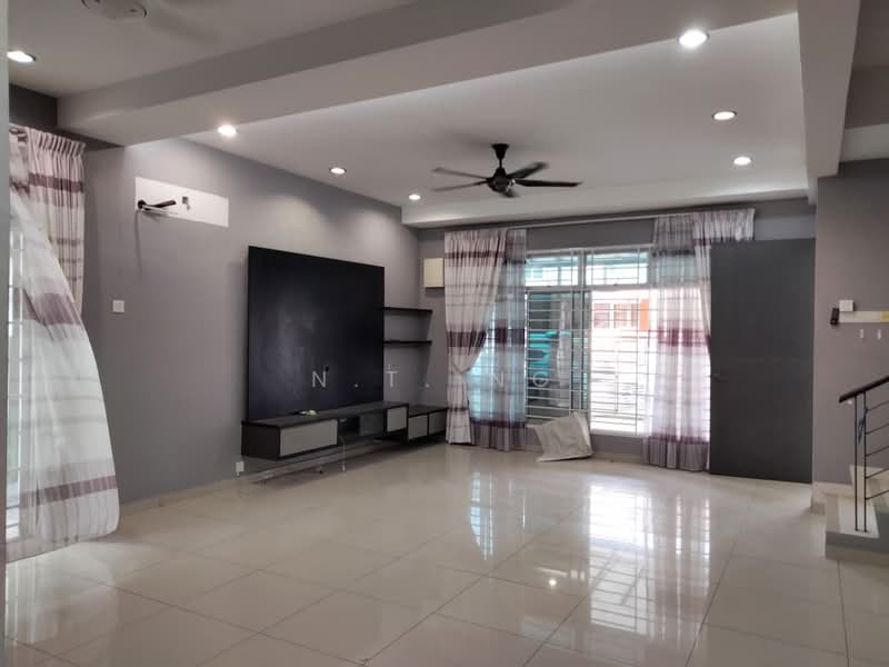 Semi-Detached House for Rent in Bandar Saujana Putra (Tanjong Duabelas) - N.T. Ng - Living Room - PropertyGuru.com.my