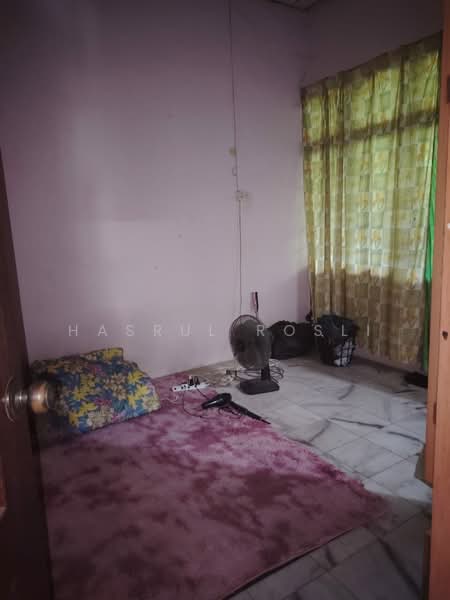 Semi-Detached House for Sale in Lunas (Kedah) - Hasrul Rosli - Bedroom - PropertyGuru.com.my