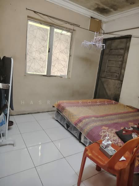 Semi-Detached House for Sale in Lunas (Kedah) - Hasrul Rosli - Bedroom - PropertyGuru.com.my