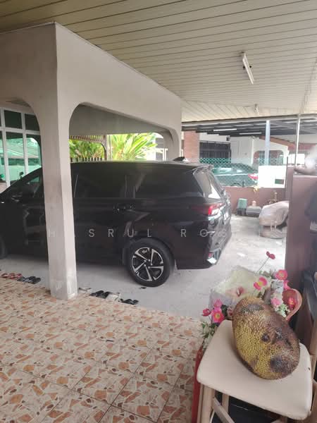 Semi-Detached House for Sale in Lunas (Kedah) - Hasrul Rosli - Car Park - PropertyGuru.com.my