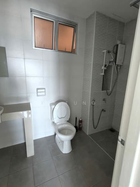 Apartment for Rent at Austin Suites (Permata Austin) - YC Fung - Bathroom - PropertyGuru.com.my
