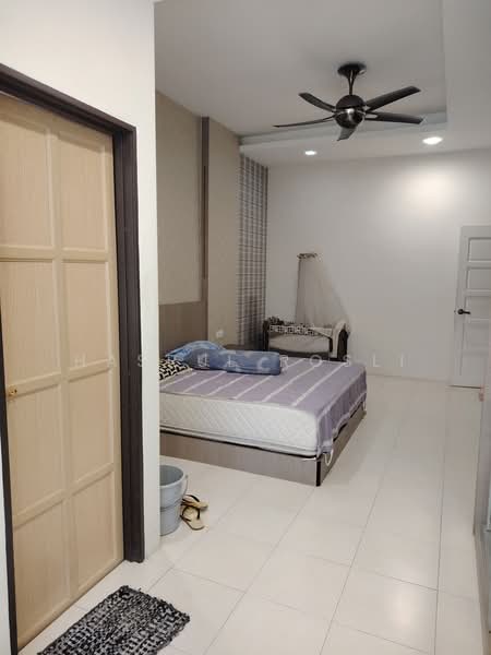 Semi-Detached House for Sale in Taman Wira Indah (Sungai Petani) - Hasrul Rosli - Bedroom - PropertyGuru.com.my