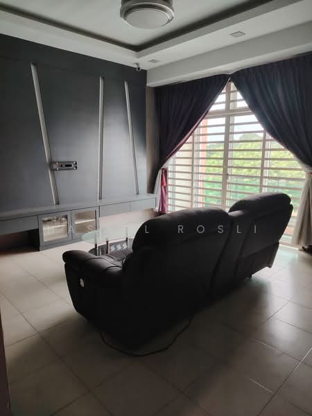 Semi-Detached House for Sale in Taman Wira Indah (Sungai Petani) - Hasrul Rosli - Living Room - PropertyGuru.com.my