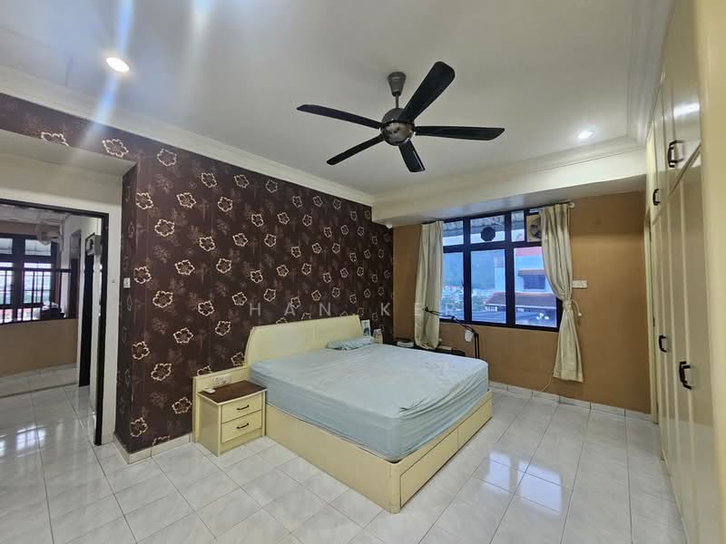 Apartment for Sale at Desa Permai Indah Apartment - Han Ker - Bedroom - PropertyGuru.com.my