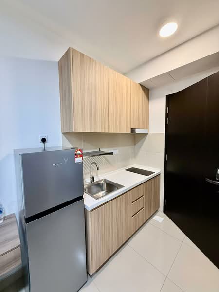 Service Residence for Rent at TRELLIS RESIDENCES - YC Fung - Kitchen - PropertyGuru.com.my