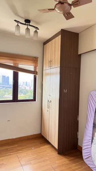 Kondominium untuk Dijual di Savanna Condominium - Yen Lim - Bedroom - PropertyGuru.com.my