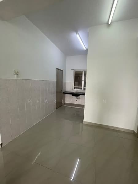 Condominium for Rent at Ridzuan Condominium - Pearly Gan - Kitchen - PropertyGuru.com.my