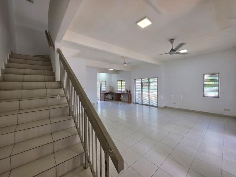 Rumah Teres 2 Tingkat untuk Dijual di Aman Putri (Sungai Buloh) - Faliyana binti Muda - PropertyGuru.com.my