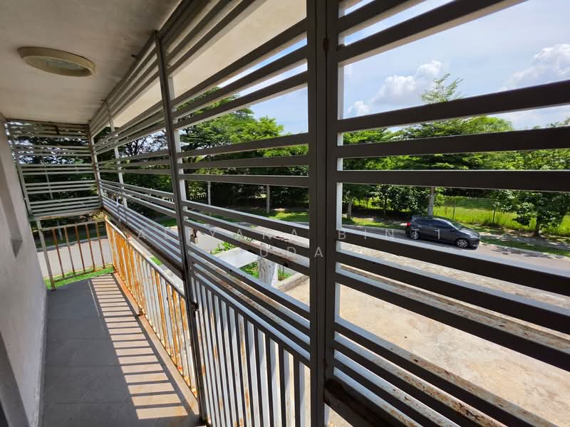 Rumah Teres 2 Tingkat untuk Dijual di Aman Putri (Sungai Buloh) - Faliyana binti Muda - PropertyGuru.com.my