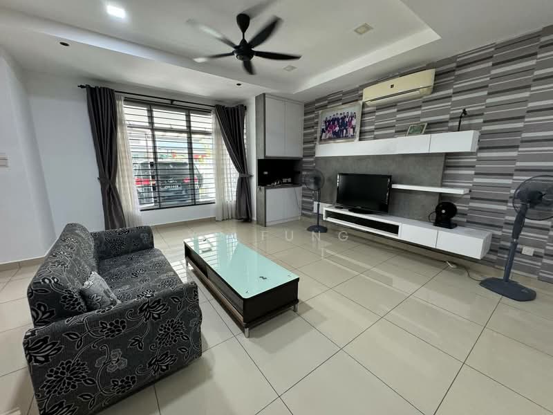 Rumah Teres 2 Tingkat untuk Disewa di Ehsan Jaya (Johor Bahru) - YC Fung - Living Room - PropertyGuru.com.my