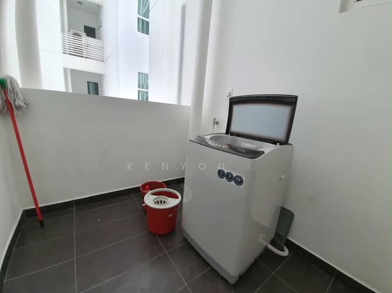 Service Residence for Rent at Pinnacle Tower - Kenyou . - PropertyGuru.com.my