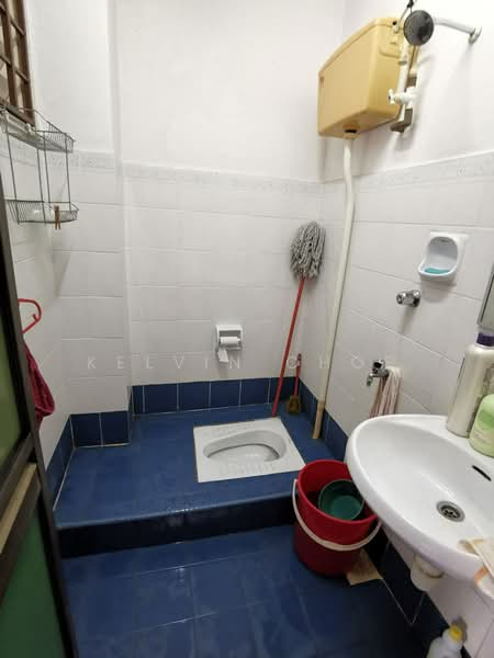 Rumah Teres 2 Tingkat untuk Disewa di Pasir Gudang (Johor) - Kelvin Chop - Bathroom - PropertyGuru.com.my