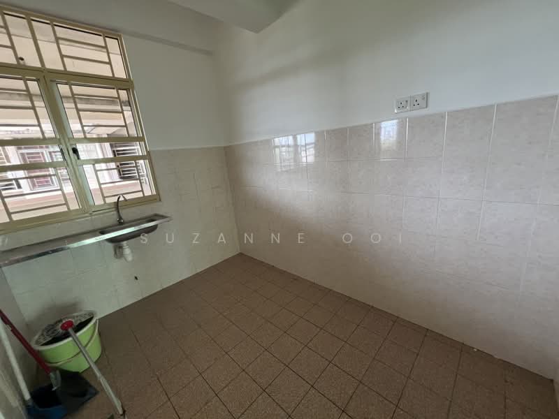 Pangsapuri untuk Dijual di Krystal Suria - Suzanne Ooi - PropertyGuru.com.my