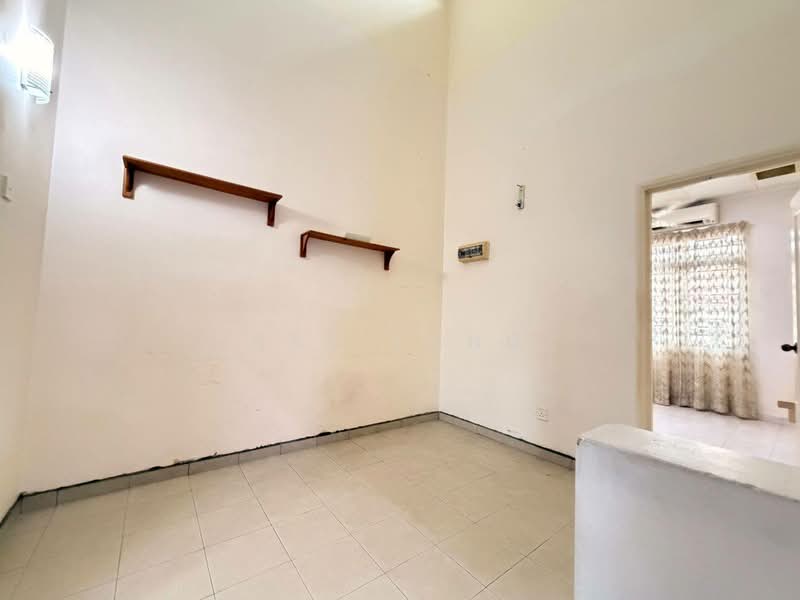 2-storey Terraced House for Rent in Taman Austin Perdana (Tebrau) - Ray Tung - Interior - PropertyGuru.com.my