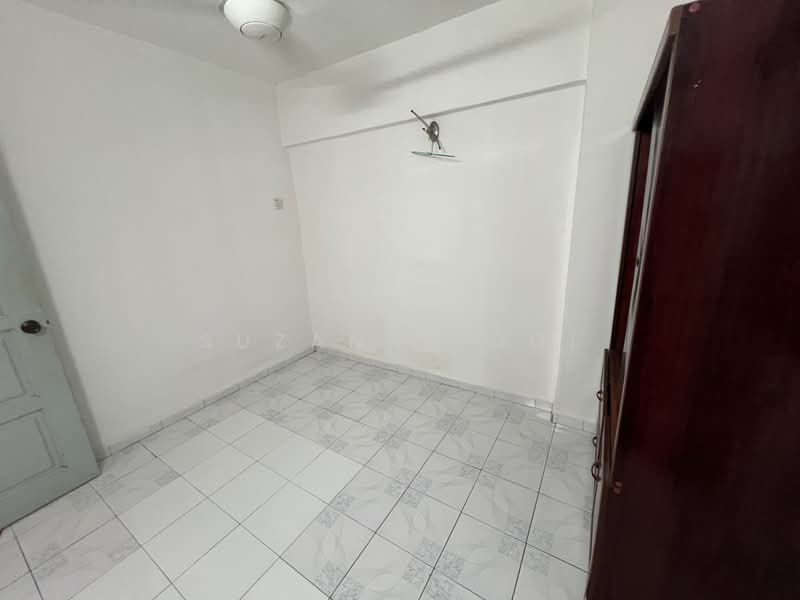 Flat for Sale at Pusat Bayan - Suzanne Ooi - PropertyGuru.com.my