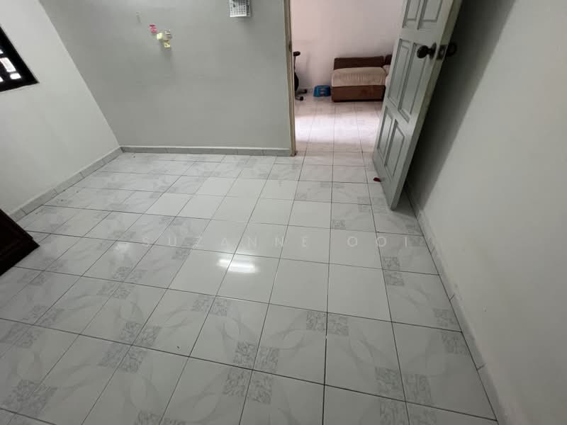 Flat for Sale at Pusat Bayan - Suzanne Ooi - PropertyGuru.com.my