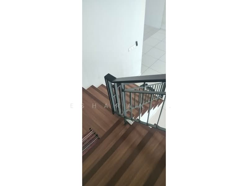 Rumah Teres 2 Tingkat untuk Disewa di Kajang East (Semenyih) - Esharani . - PropertyGuru.com.my