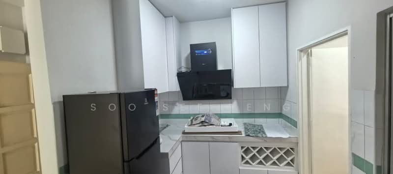 Servis Apartment untuk Disewa di Metropolitan Square - Soo See Beng - Kitchen - PropertyGuru.com.my