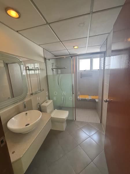 Service Residence for Sale at Kiara Designer Suites - Sonia Hartono - Bathroom - PropertyGuru.com.my