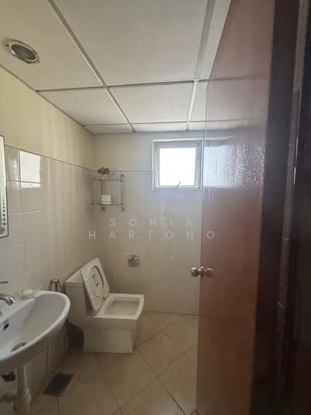 Service Residence for Sale at Kiara Designer Suites - Sonia Hartono - Bathroom - PropertyGuru.com.my