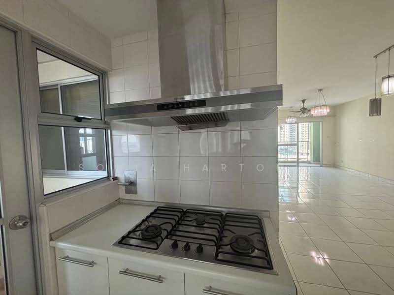 Service Residence for Sale at Kiara Designer Suites - Sonia Hartono - Kitchen - PropertyGuru.com.my