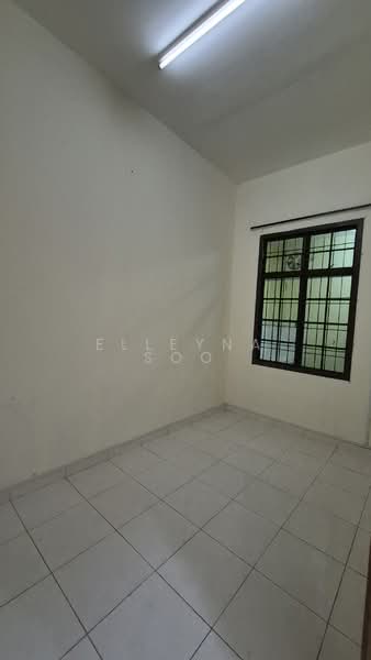 Rumah Teres 2 Tingkat untuk Disewa di Taman Dato' Chellam (Ulu Tiram) - Elleyna Soo - Interior - PropertyGuru.com.my