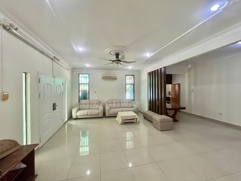 Semi-Detached House for Sale in Taman Kajang Impian (Kajang) - Liza Khalid - PropertyGuru.com.my