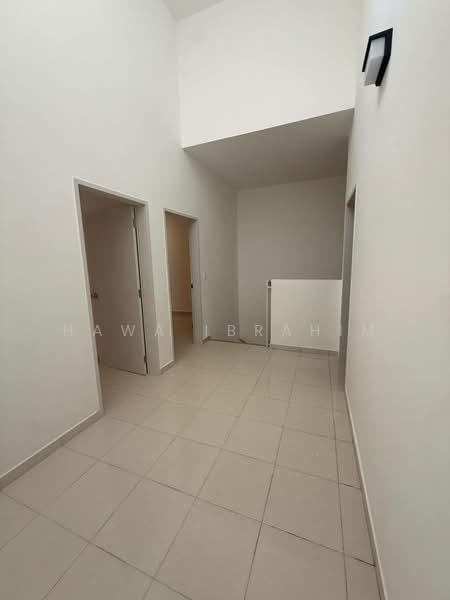 2-storey Terraced House for Rent in Bandar Baru Salak Tinggi (Sepang) - Hawa Ibrahim - Corridor - PropertyGuru.com.my