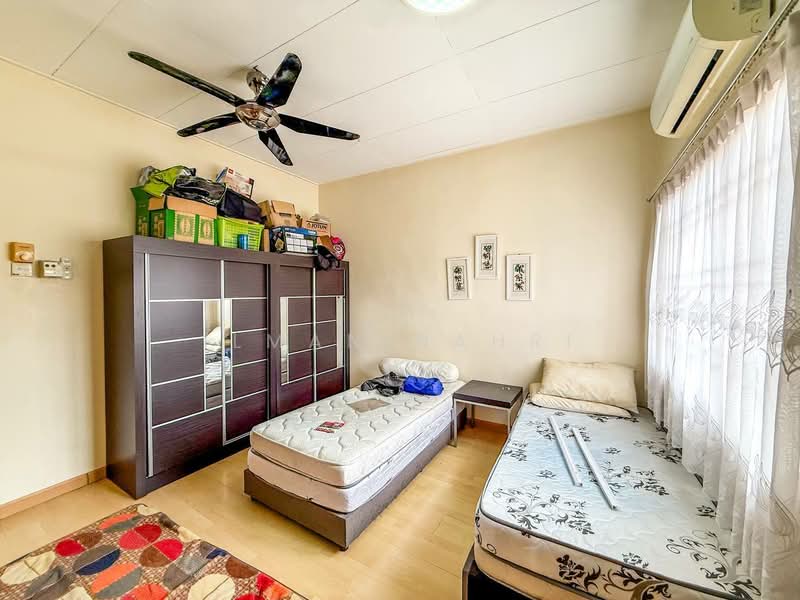 2-storey Terraced House for Sale in Seksyen 7 (Shah Alam) - Ilman Nahri - Bedroom - PropertyGuru.com.my