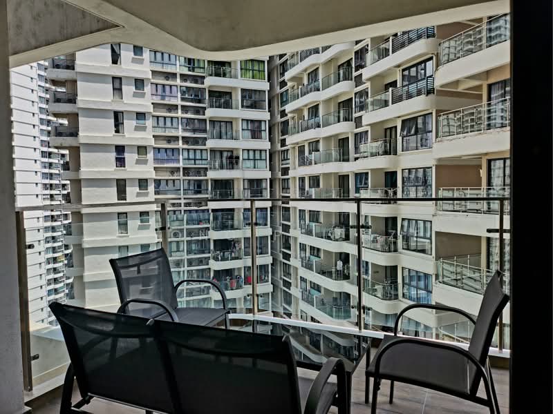 Condominium for Sale at Bay Point @ Country Garden Danga Bay - Chong Pei Sze - Balcony - PropertyGuru.com.my