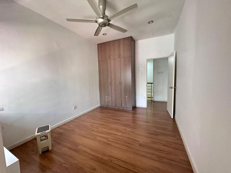 Rumah Teres 3-Tingkat untuk Dijual di Lake Fields (Sungai Besi) - David Ting - Bedroom - PropertyGuru.com.my