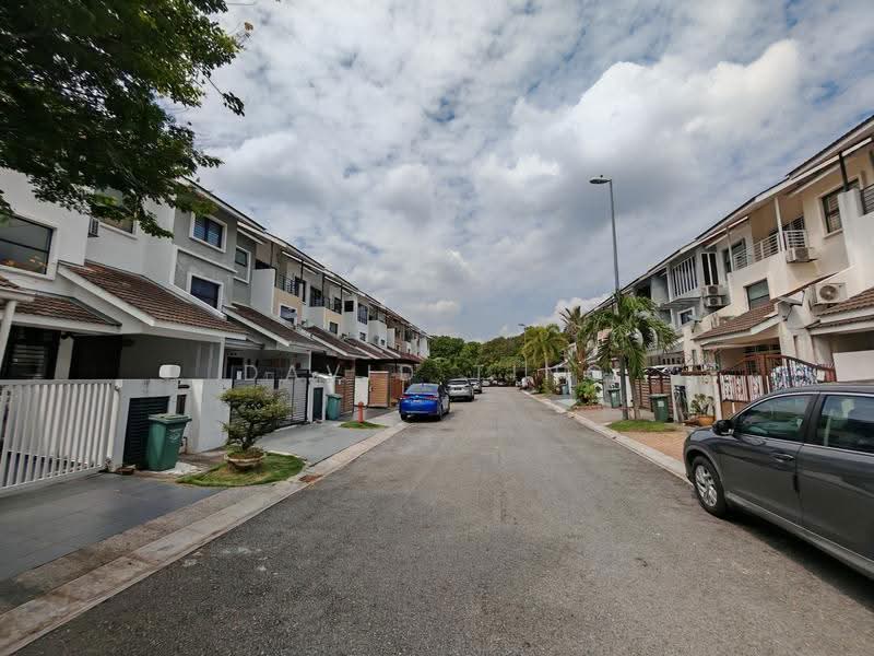 Rumah Teres 3-Tingkat untuk Dijual di Lake Fields (Sungai Besi) - David Ting - Exterior - PropertyGuru.com.my