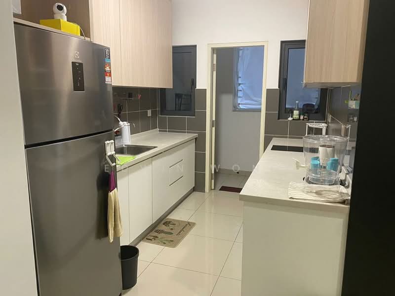 Kondominium untuk Disewa di Lakeville Residence - Edwin Wong - Kitchen - PropertyGuru.com.my