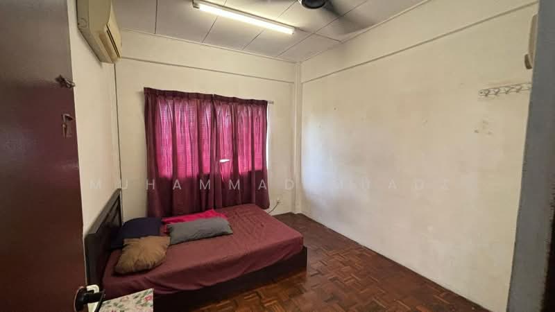Pangsapuri untuk Dijual di Pangsapuri Seri Jasa - Muhammad Muadz - Bedroom - PropertyGuru.com.my