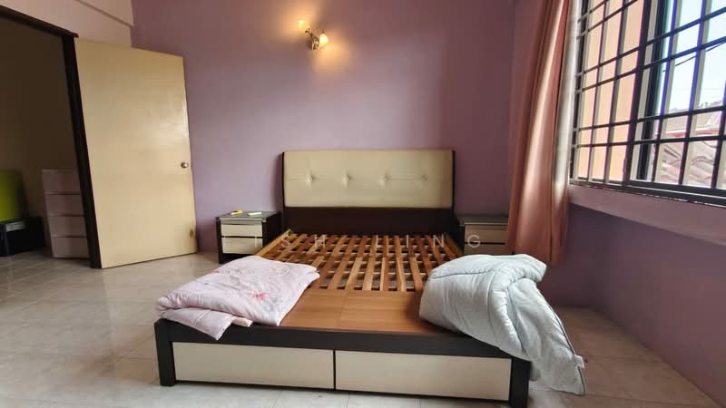 Rumah Teres 2 Tingkat untuk Dijual di Taman Idaman (Simpang Ampat) - Fish Ling - Bedroom - PropertyGuru.com.my