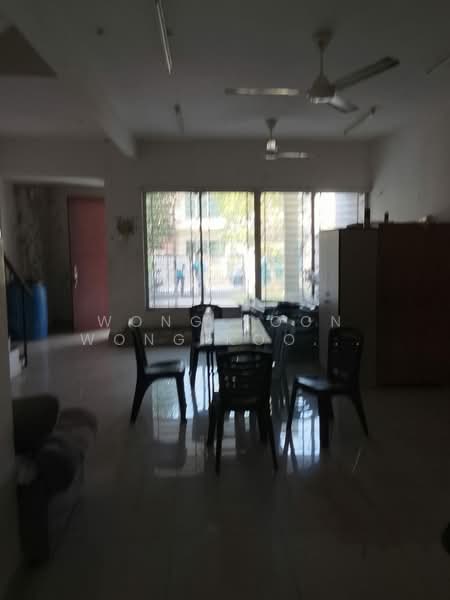 2-storey Terraced House for Sale in Bandar Tasik Kesuma (Beranang) - Wong Koon Wong Koon Weng - Dining Room - PropertyGuru.com.my