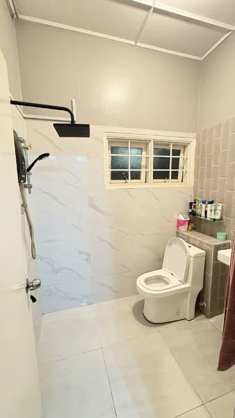 Rumah Teres 2 Tingkat untuk Dijual di Usj 4 (Subang Jaya) - Baljeet Singh - Bathroom - PropertyGuru.com.my