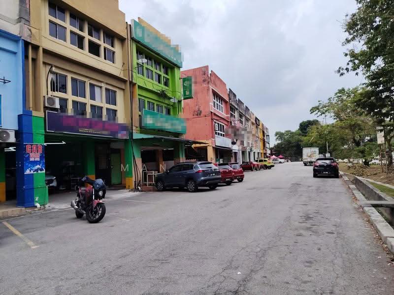 Shop / Office for Sale in Taman Mutiara Subang (Shah Alam) - MAN CHOW - PropertyGuru.com.my
