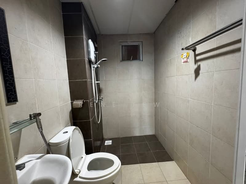 Service Residence for Rent at Pangsapuri Tanah Emas (Golden Sands) - Rene Tew - PropertyGuru.com.my