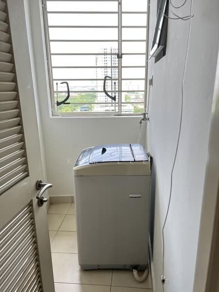 Service Residence for Rent at Tiara Mutiara / The Crown - Kim Lee - PropertyGuru.com.my