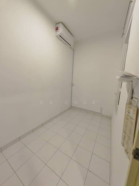 Service Residence for Rent at Impiria Residensi Bukit Tinggi Klang - Cs Chua - Interior - PropertyGuru.com.my