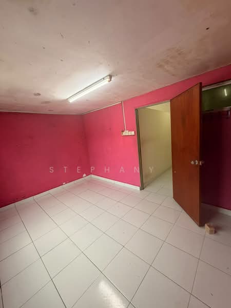 2-storey Terraced House for Sale in Taman Desa Cemerlang (Ulu Tiram) - Stephany . - Interior - PropertyGuru.com.my