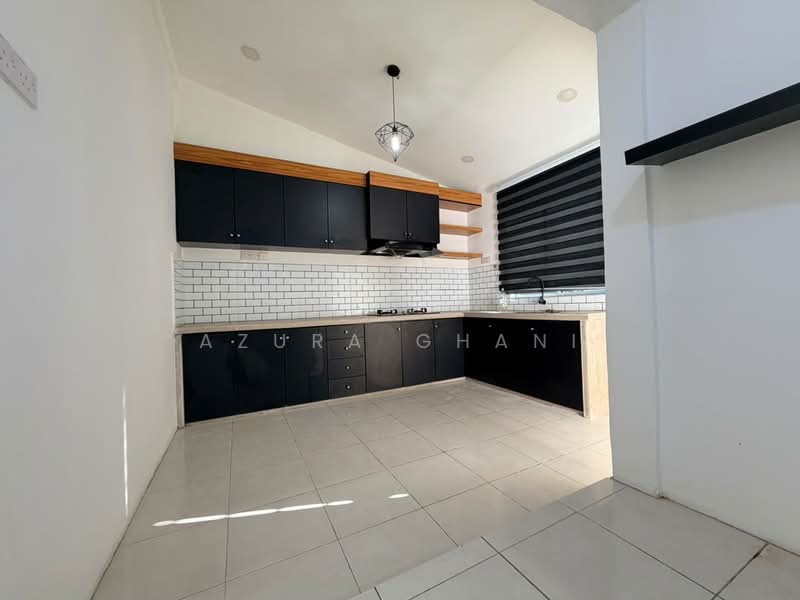 2-storey Terraced House for Sale in Sungai Petani (Kedah) - Azura Ghani - Kitchen - PropertyGuru.com.my