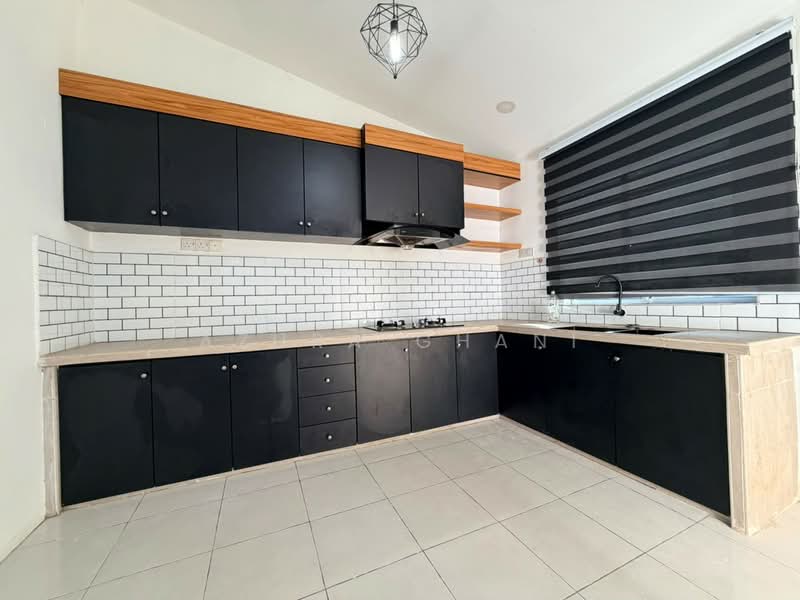 2-storey Terraced House for Sale in Sungai Petani (Kedah) - Azura Ghani - Kitchen - PropertyGuru.com.my
